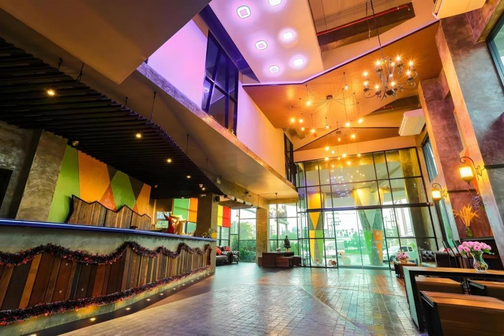 Ps Extra Hotel Hat Yai Exterior photo